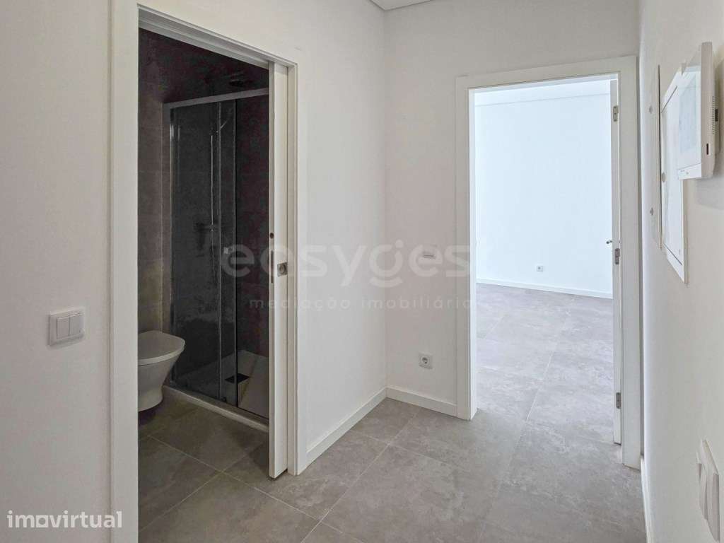Apartamento T2 em rés-do-chão na vila turística de Cabanas de Tavira - Grande imagem: 3/22