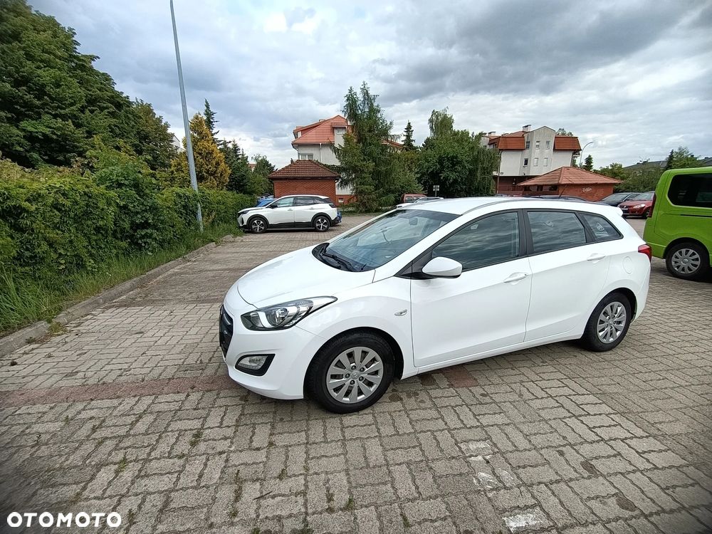 Hyundai i30 1.6 CRDi Comfort - 15