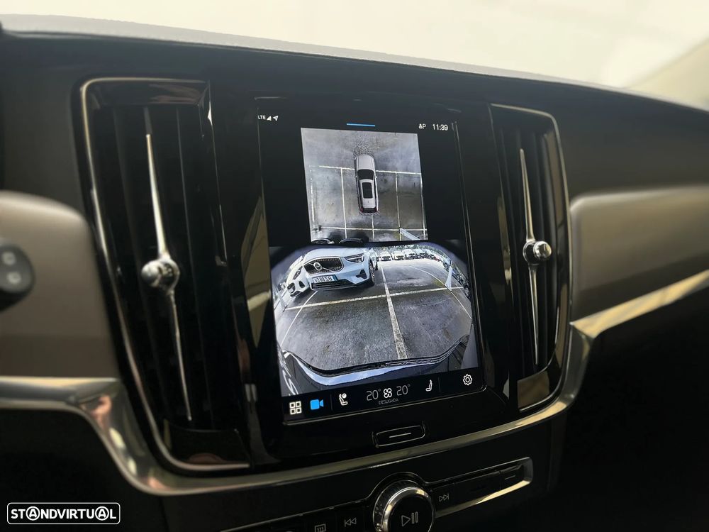 Volvo V90 2.0 T6 PHEV Plus Dark AWD - 35