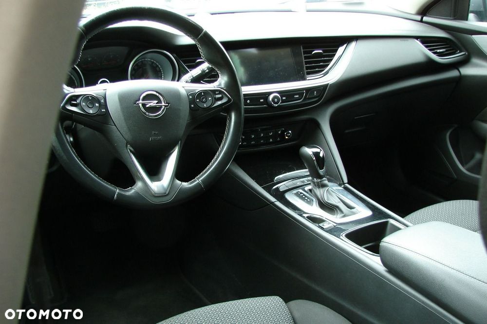 Opel Insignia - 9