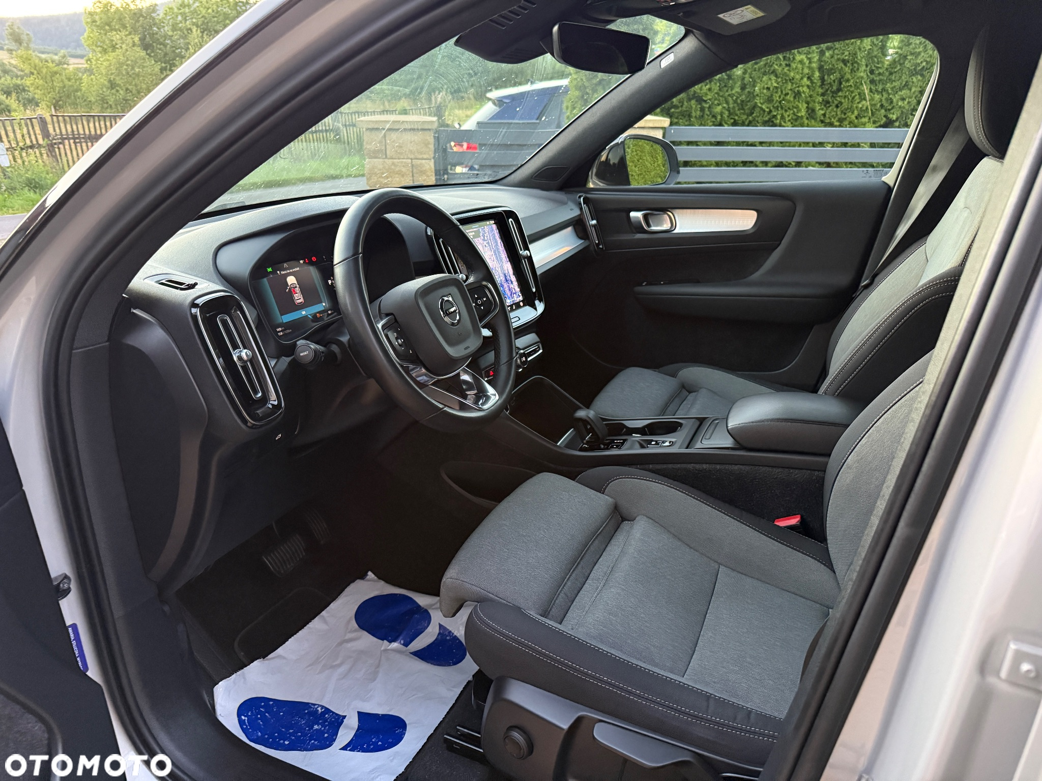 Volvo XC 40 B3 Ultimate Dark - 16