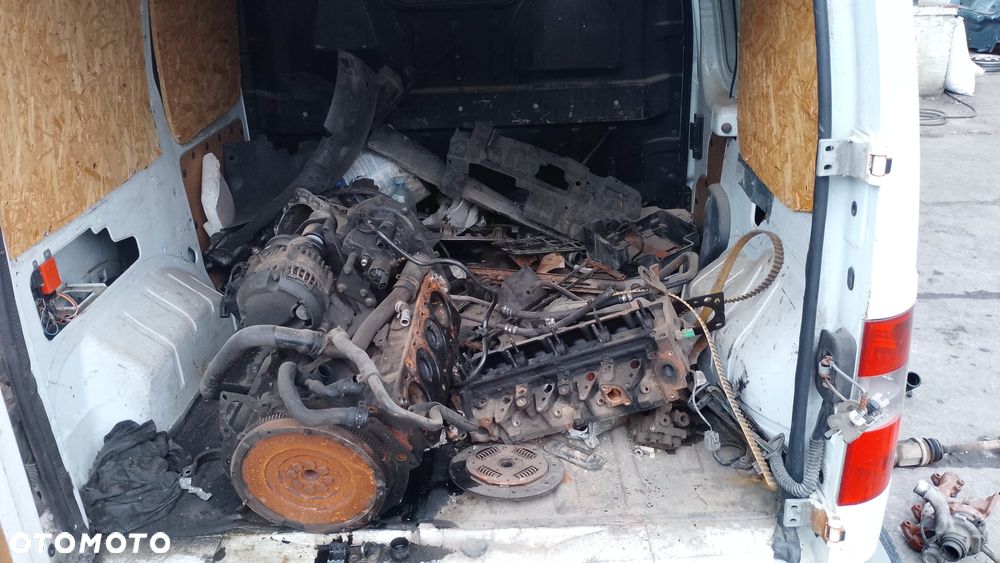 Tylko części Ford Transit Connect MK1 1.8 TDCI / DI L1H1 lakier 3G 06r-09r - 10