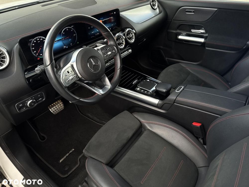 Mercedes-Benz EQA - 12
