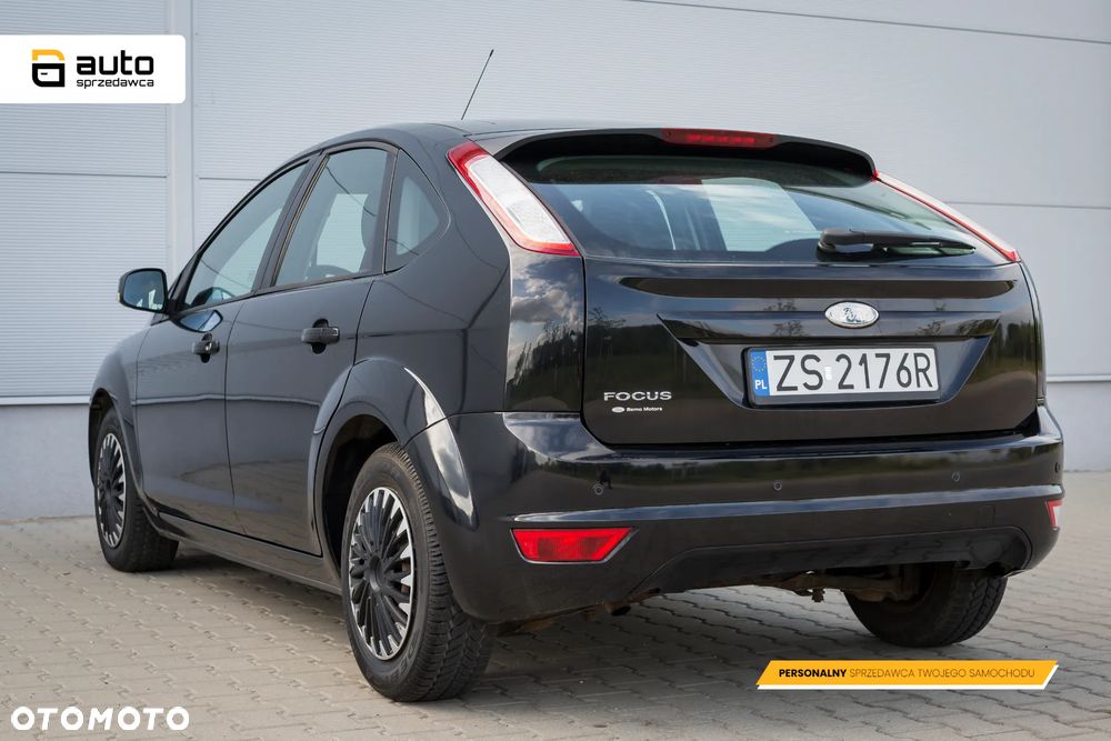 Ford Focus 1.6 Trend - 18