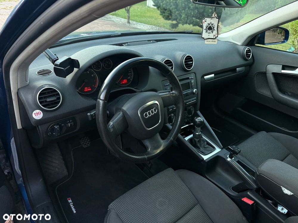 Audi A3 Sportback 1.6 FSI Ambition - 12