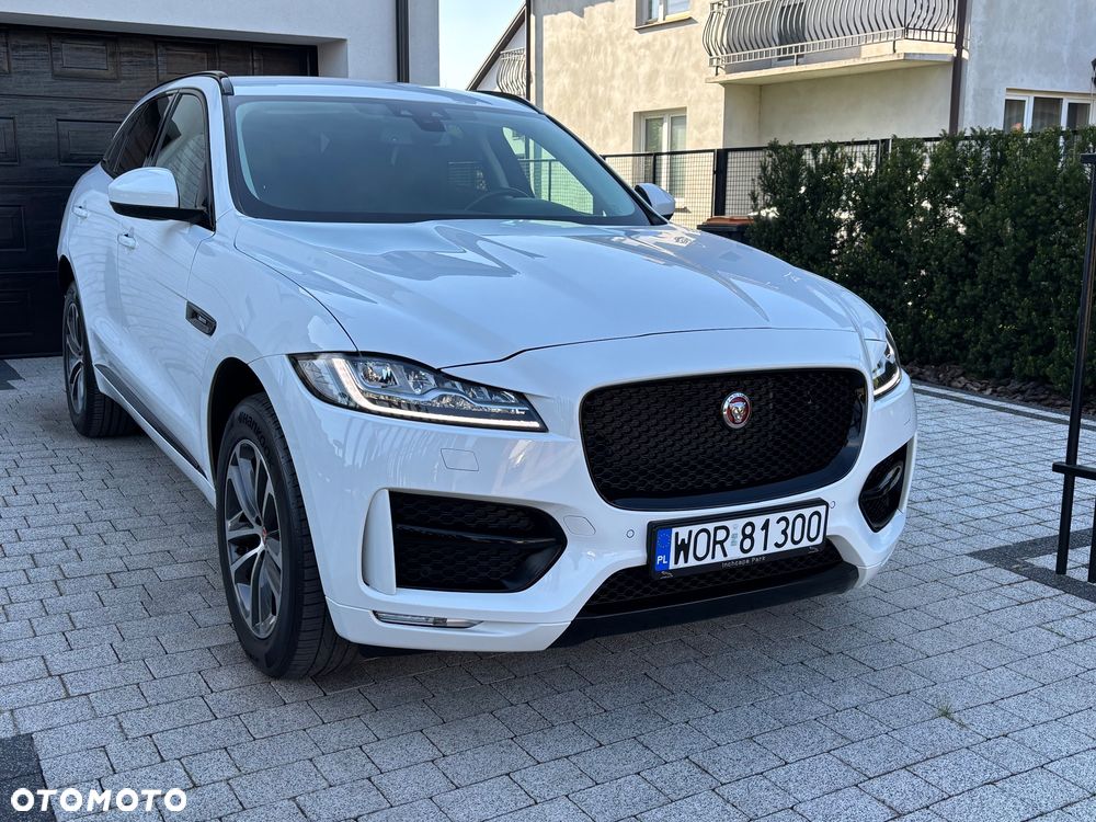 Jaguar F-Pace 2.0 i4D AWD R-Sport - 2