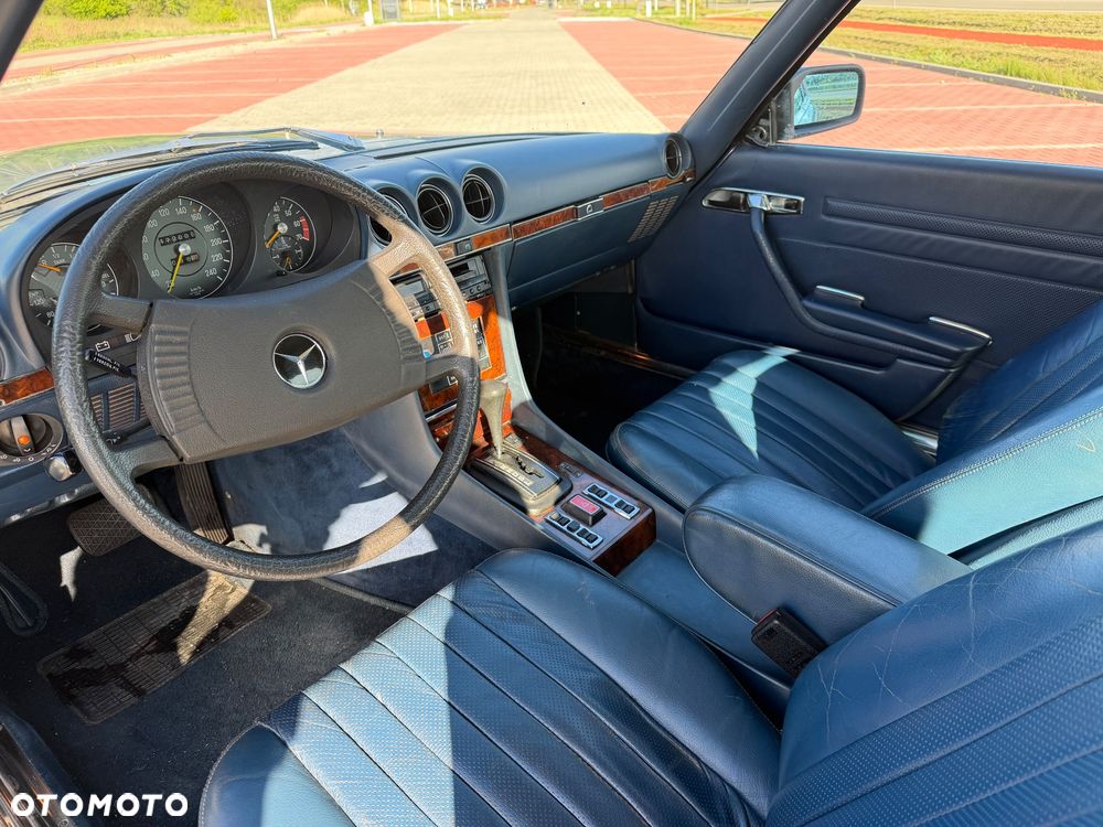 Mercedes-Benz SLC - 18