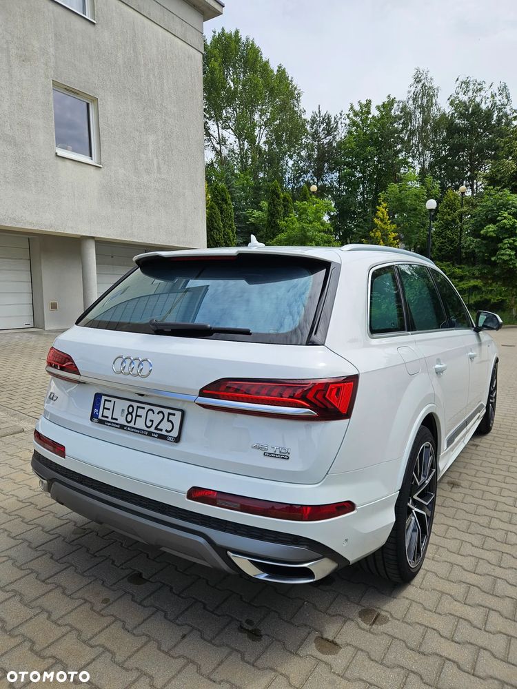 Audi Q7 - 9