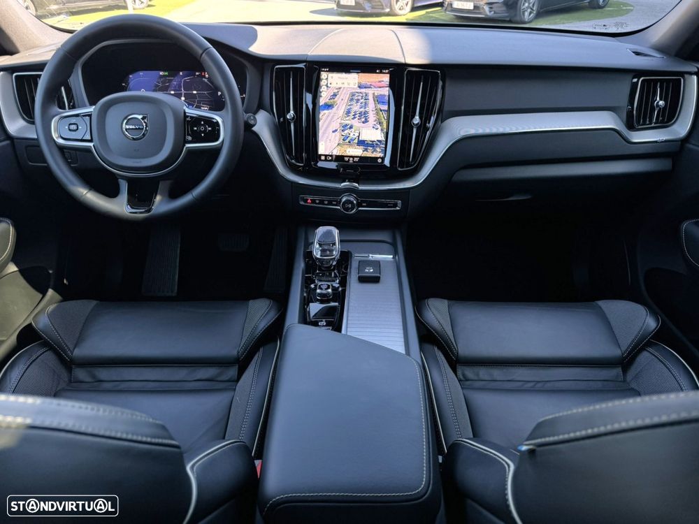 Volvo XC 60 2.0 T6 PHEV Black Edition AWD - 27