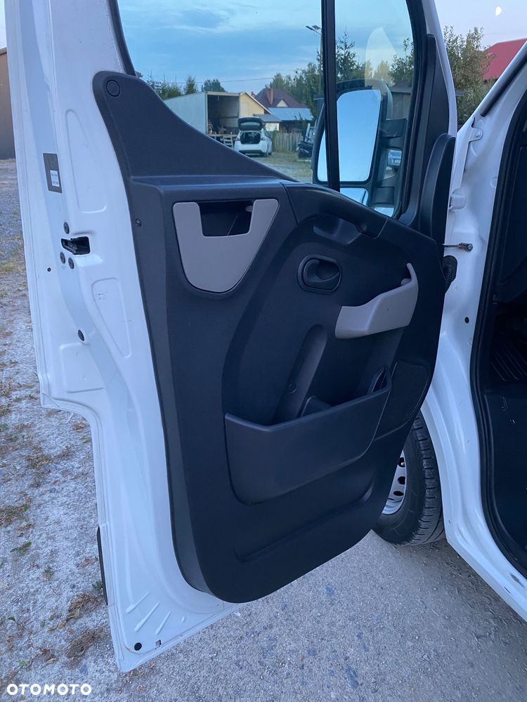 Renault Master - 11