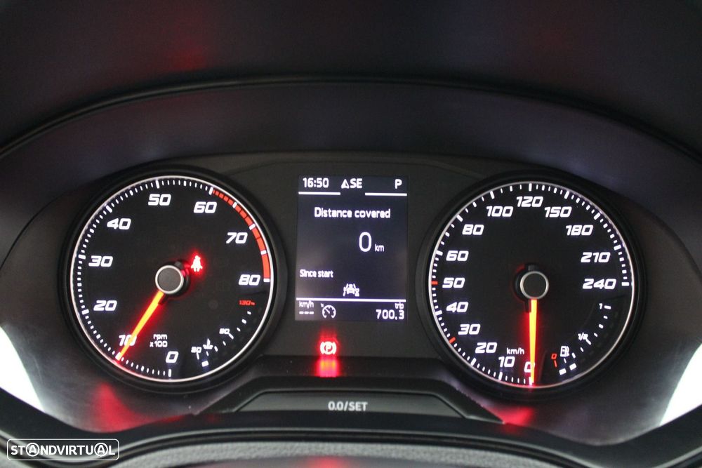 SEAT Arona 1.0 TSI Style DSG - 30