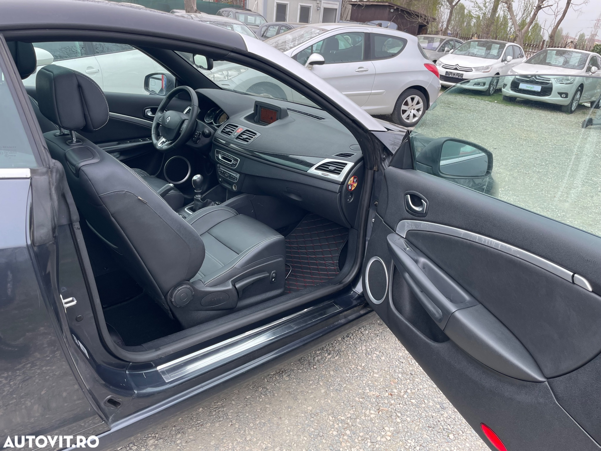 Renault Megane III Coupe 1.5 dCi Color Edition - 15