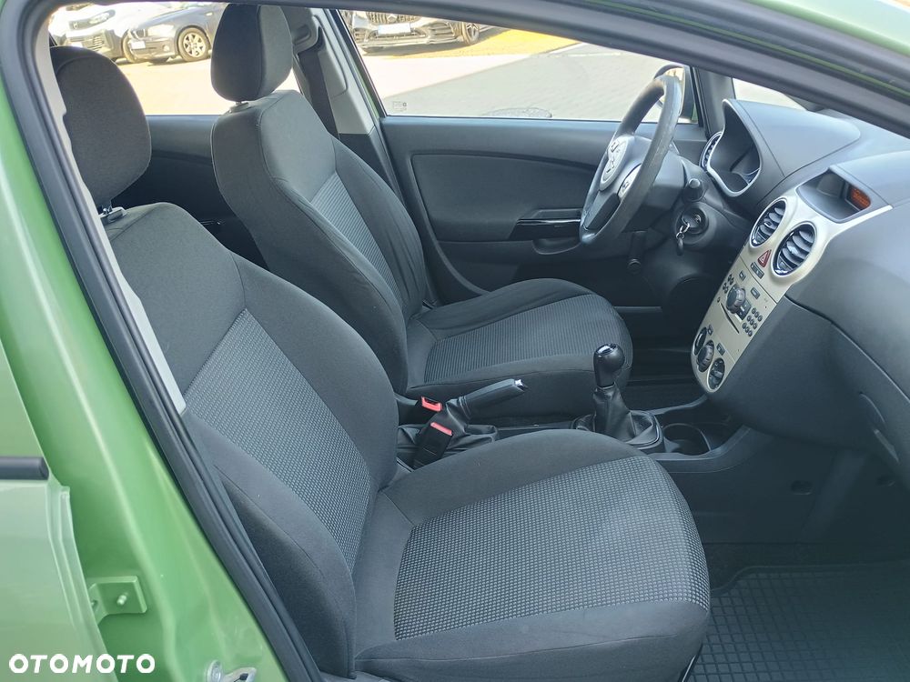 Opel Corsa 1.2 16V Enjoy - 13