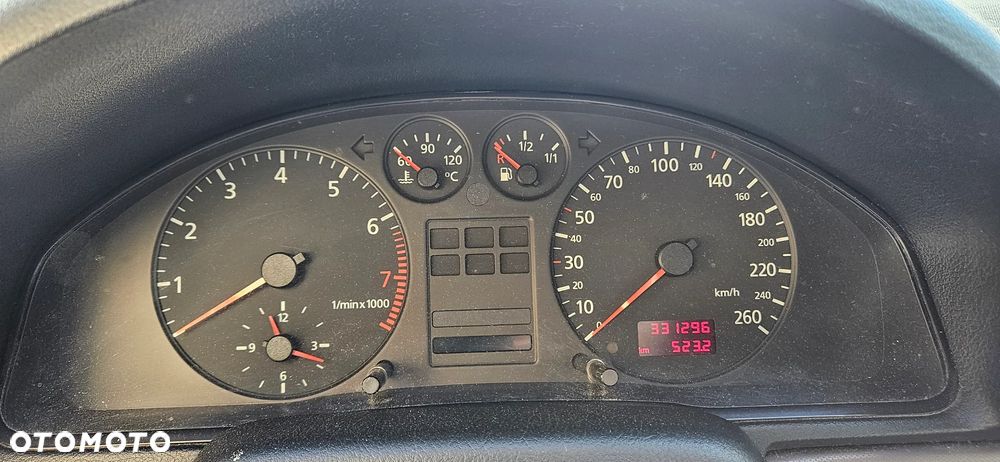Audi A4 Avant - 19