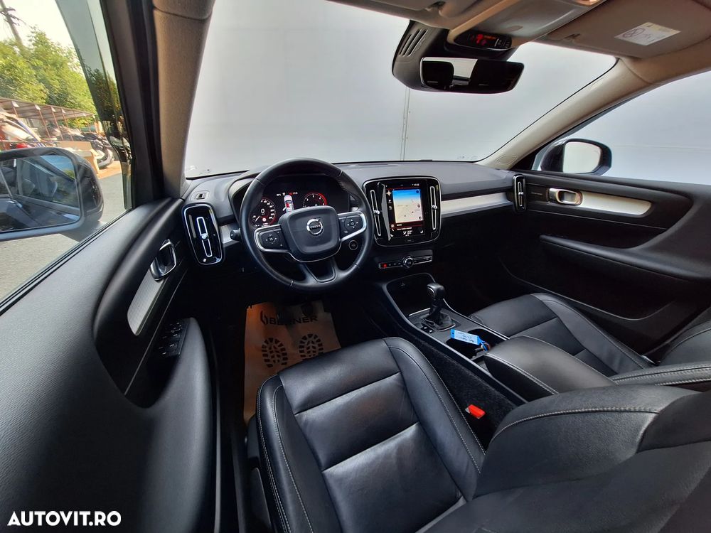 Volvo XC 40 - 12