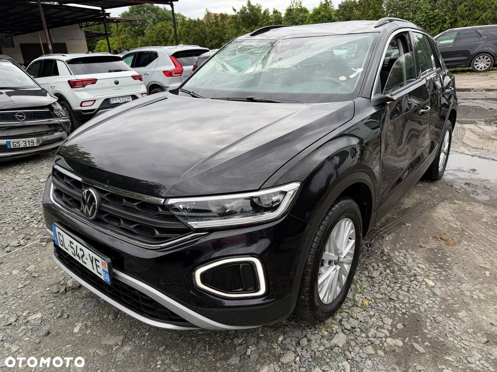 Volkswagen T-Roc - 21