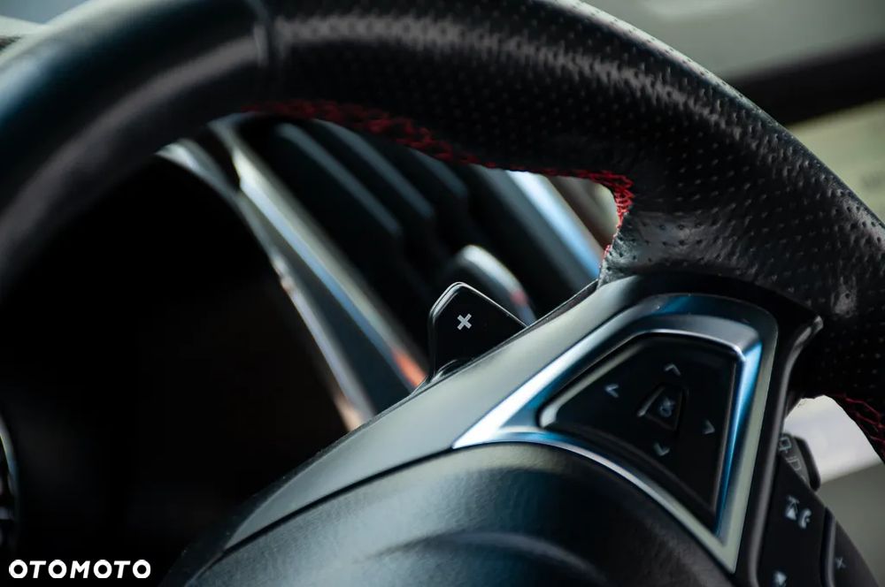 Ford Edge 2.0 EcoBlue Bi-Turbo 4x4 ST-LINE - 34