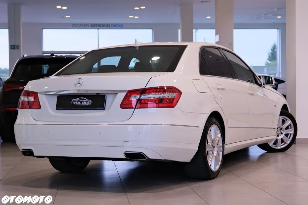 Mercedes-Benz Klasa E 350 CDI DPF BlueEFFICIENCY 7G-TRONIC Avantgarde - 7