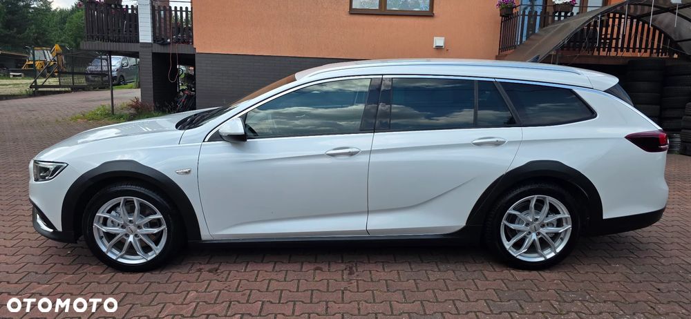 Opel Insignia 2.0 CDTI 4x4 Exclusive S&S - 6