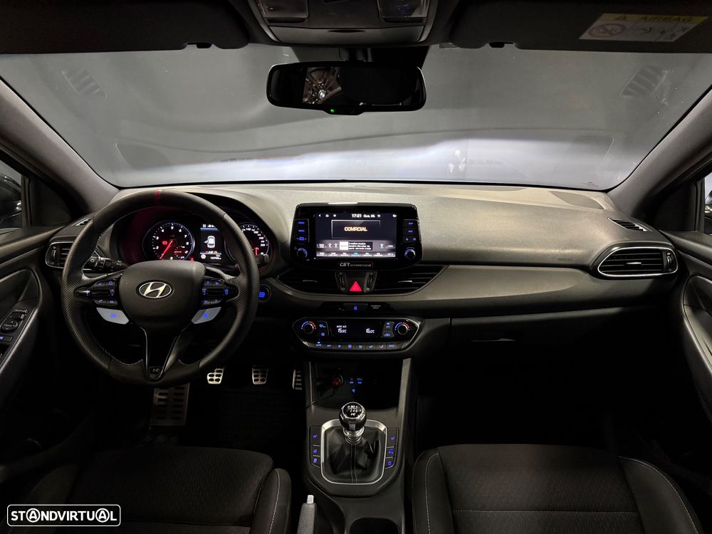 Hyundai i30 N 2.0 T-GDi Pack Performance - 4