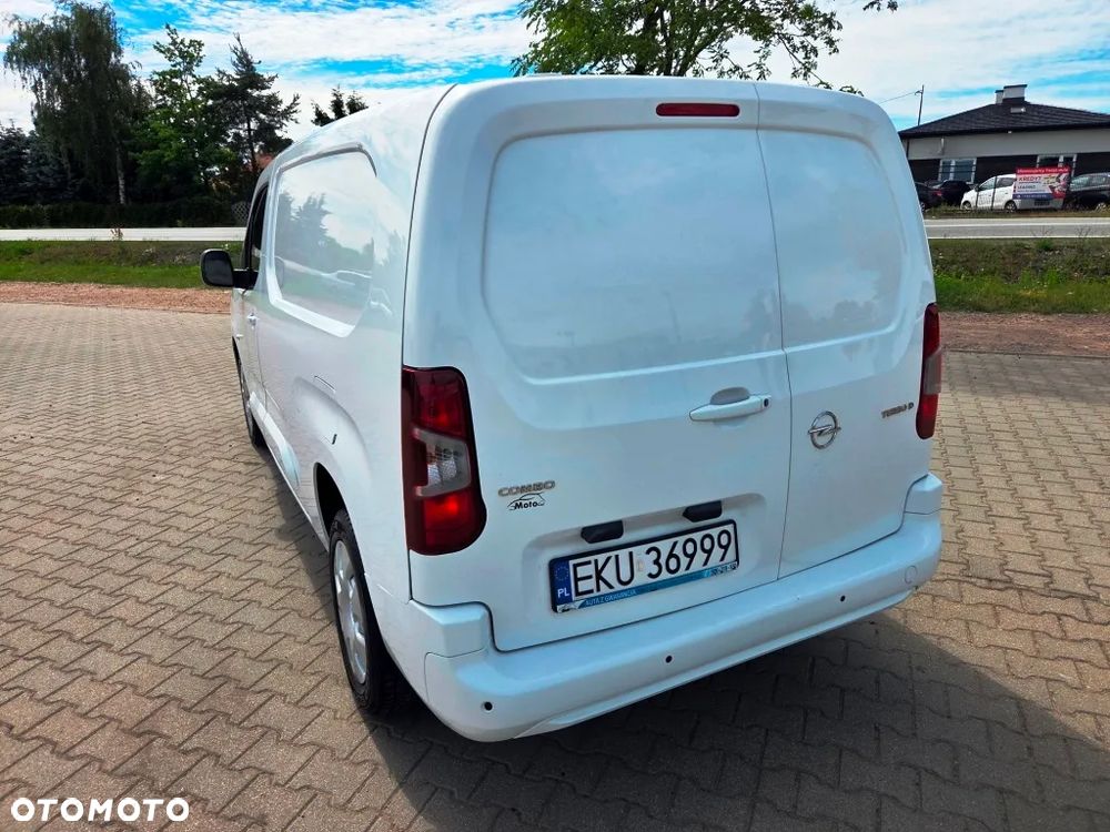 Opel COMBO - 14