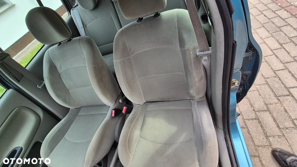 Renault Clio 1.4 16V Extreme - 7