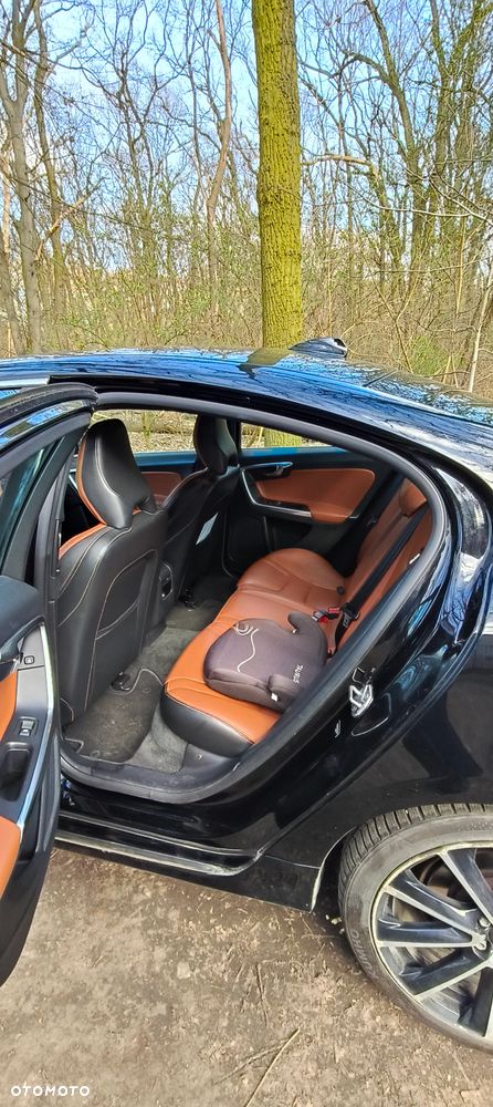 Volvo S60 T5 Geartronic RDesign - 17