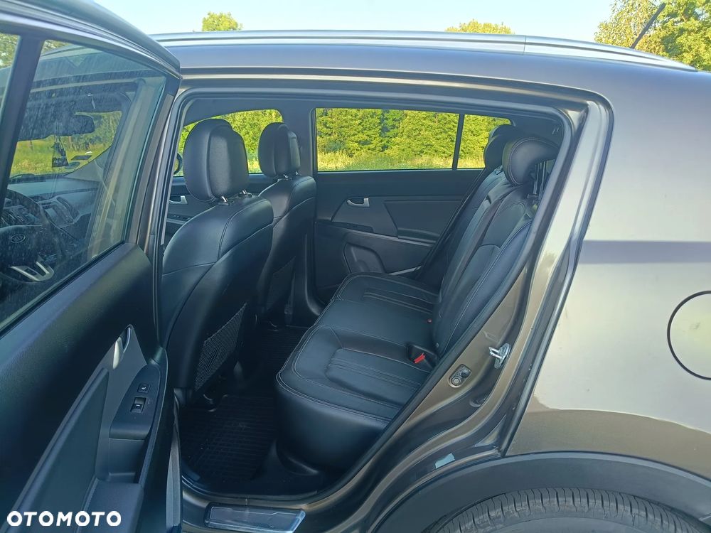 Kia Sportage 1.7 CRDI M 2WD - 8