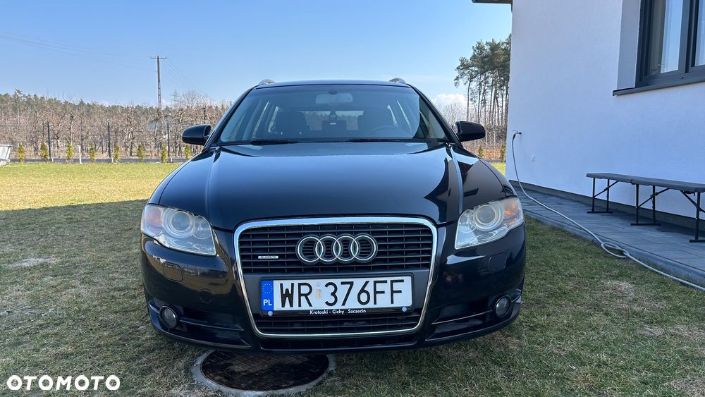 Audi A4 Avant - 1