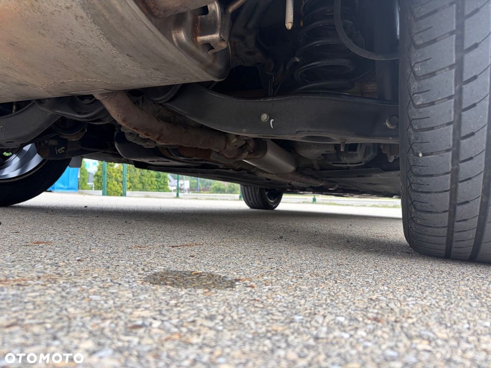 Hyundai Kona 1.6 T-GDI DCT 4WD Premium - 40