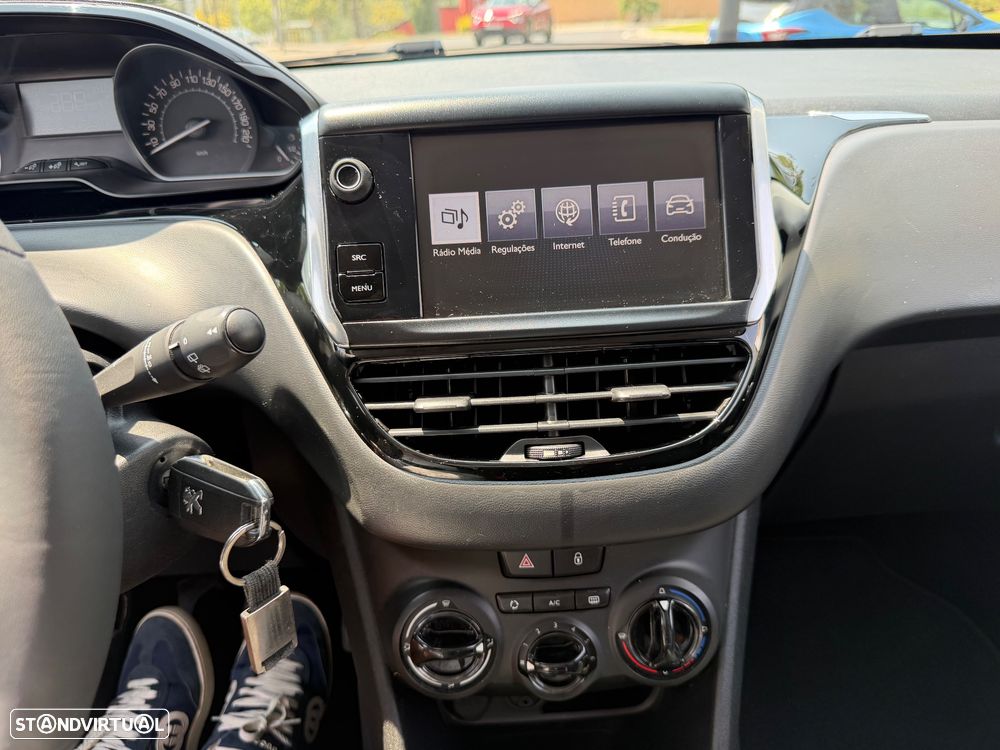 Peugeot 208 1.2 PureTech Active - 31