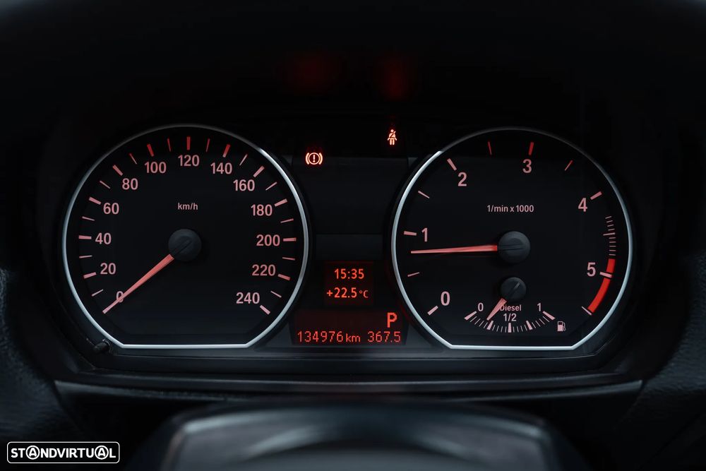 BMW 118 d Cabrio Auto - 24