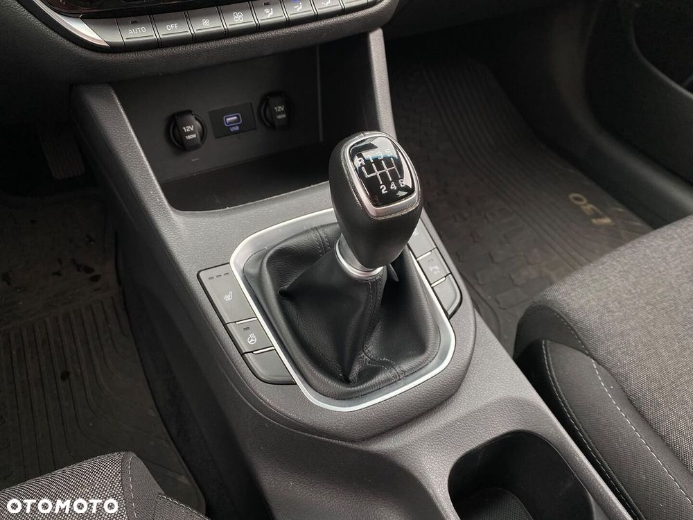 Hyundai i30 1.0 T-GDI Smart - 18