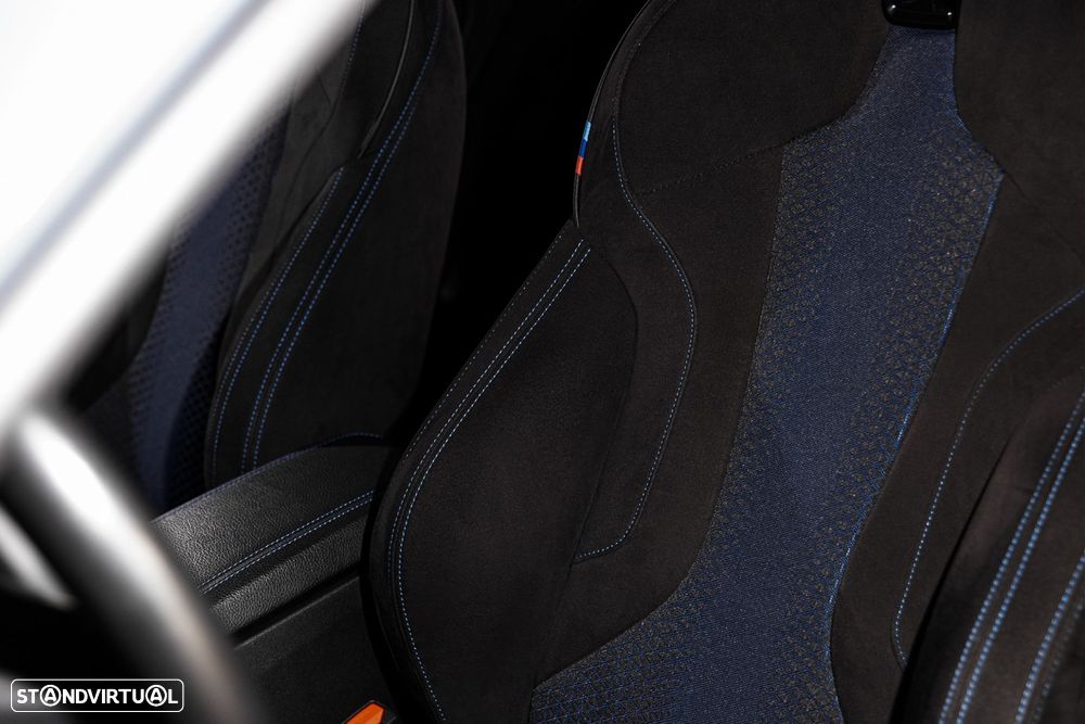 BMW 118 i Pack Desportivo M Auto - 13