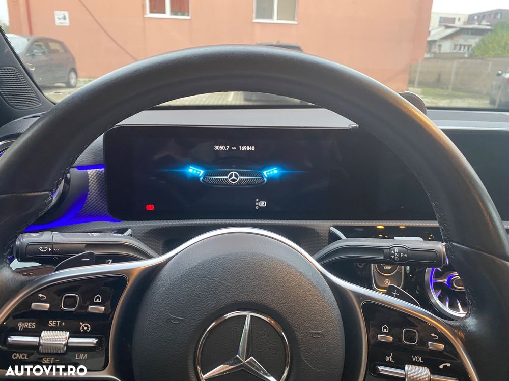 Mercedes-Benz A 180 d Sedan 8G-DCT - 7