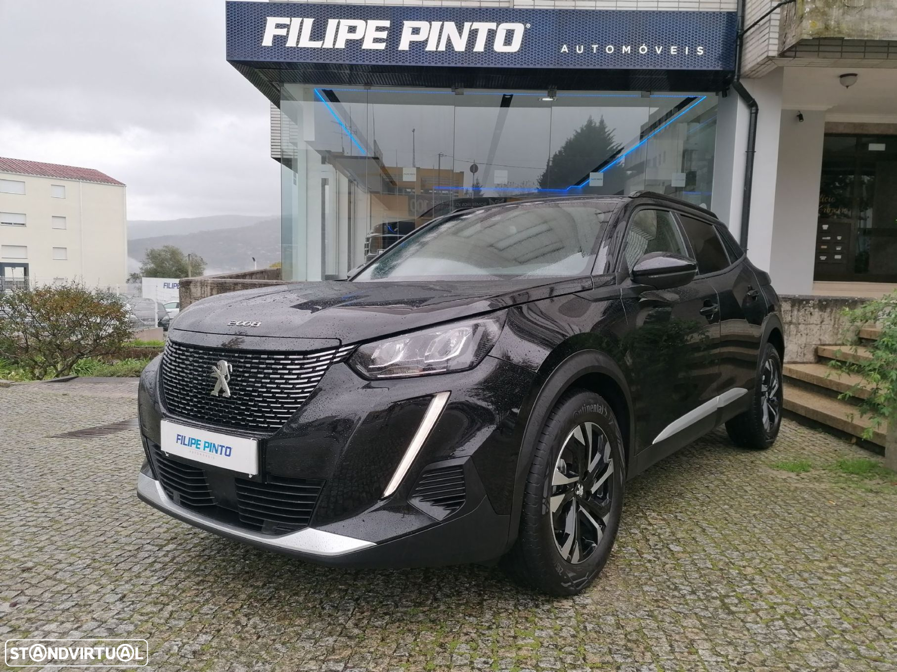 Peugeot 2008 1.2 PureTech Allure Pack - 32
