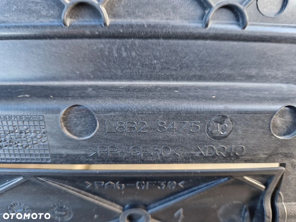 KIEROWNICA POWIETRZA, ŻALUZJA LAND ROVER DEFENDER II 2019-- - 6