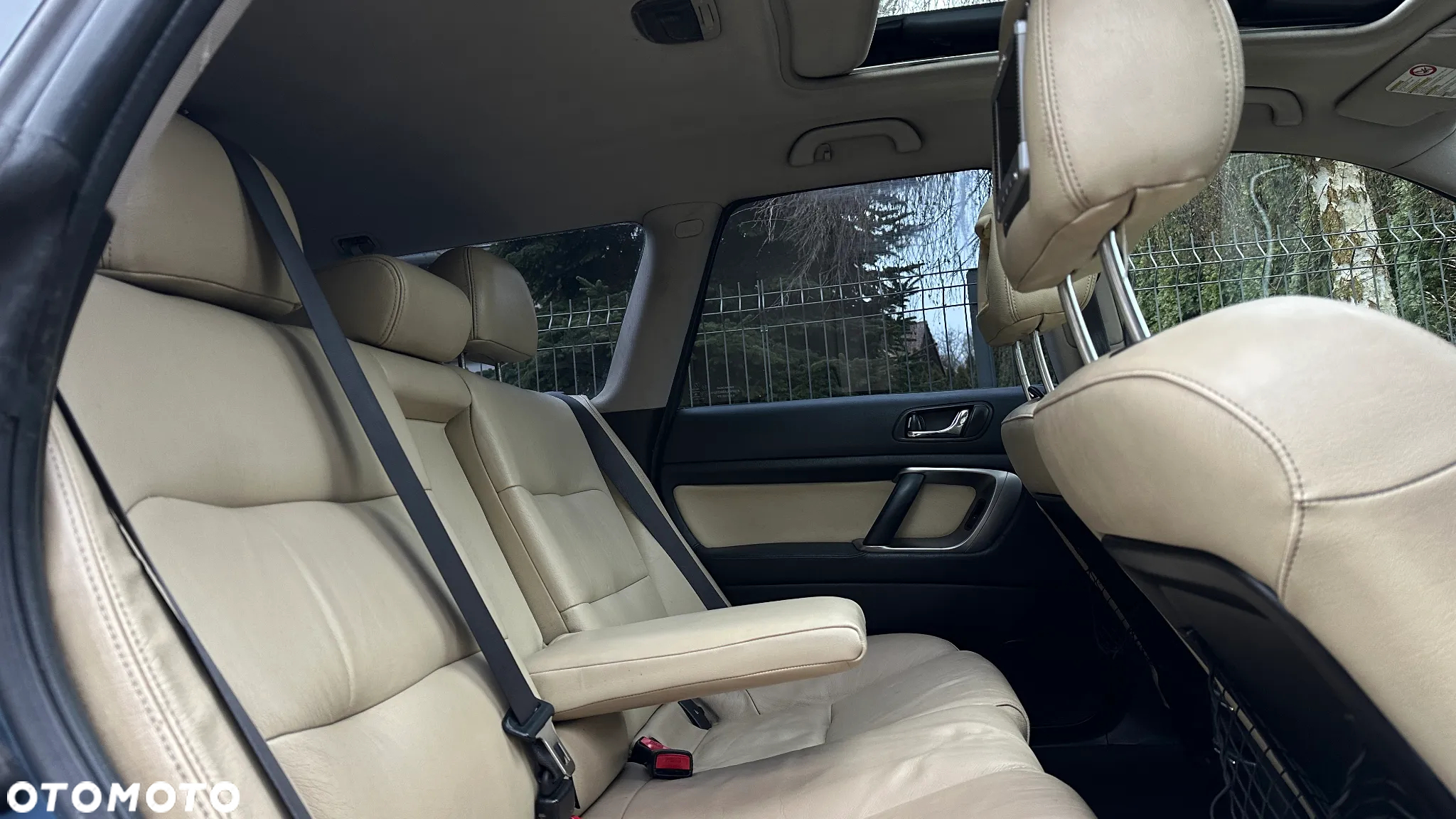 Subaru Outback - 31