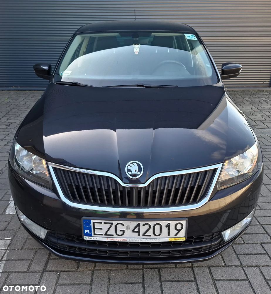 Skoda RAPID Spb 1.6 TDI DPF Style - 4