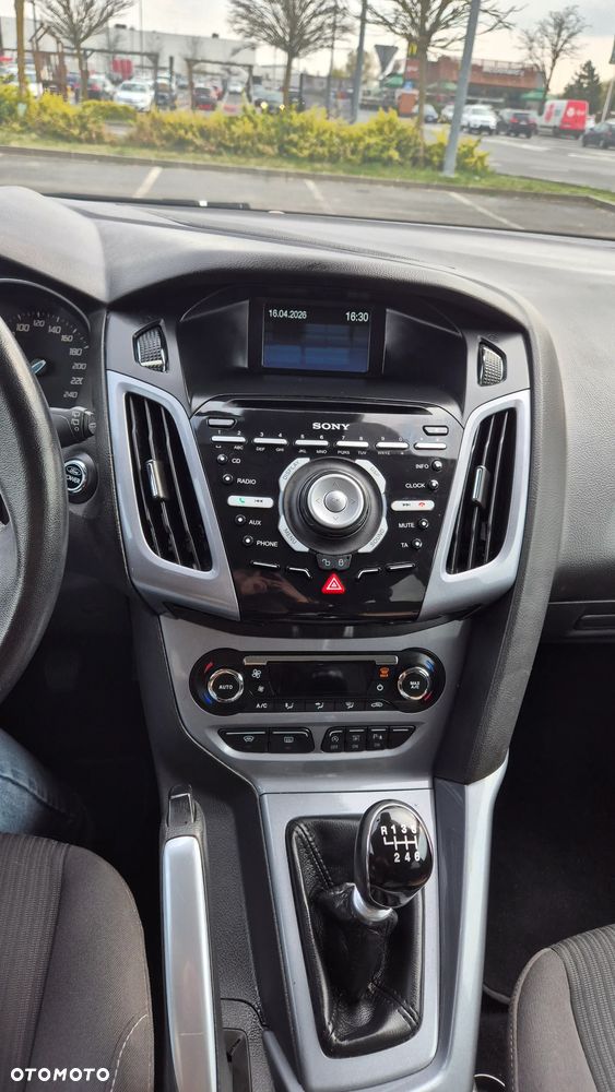 Ford Focus 1.6 EcoBoost Edition - 8