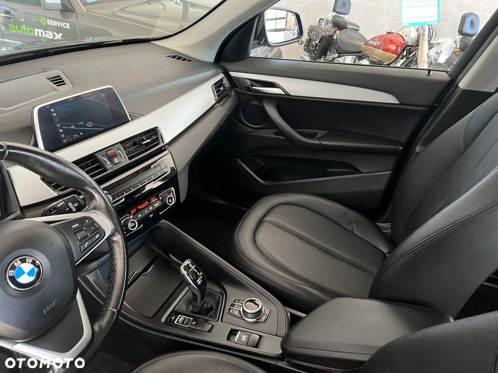 BMW X1 sDrive18i Business Edition - 12