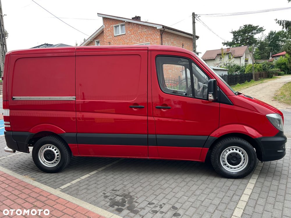 Mercedes-Benz Sprinter - 4