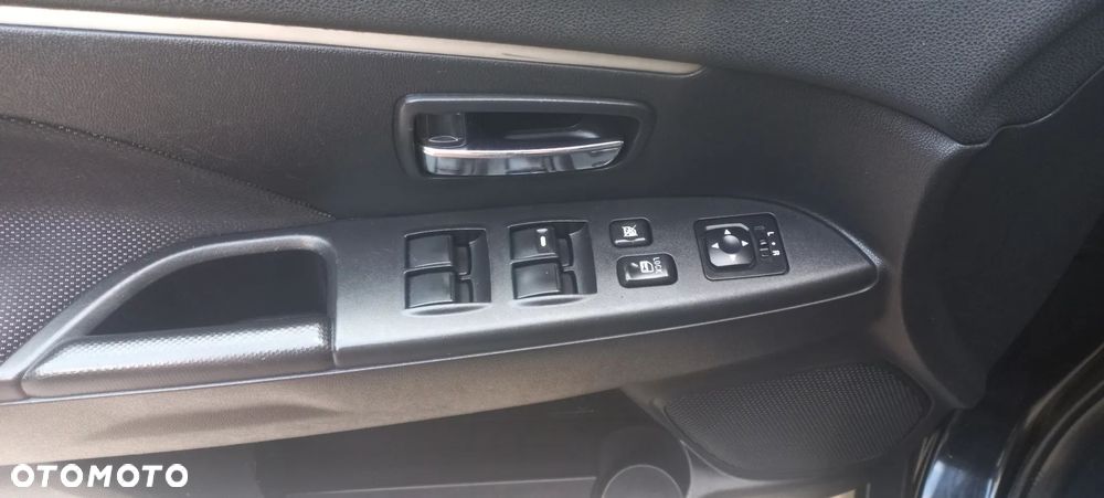 Mitsubishi ASX 1.6 Invite AS&G - 12