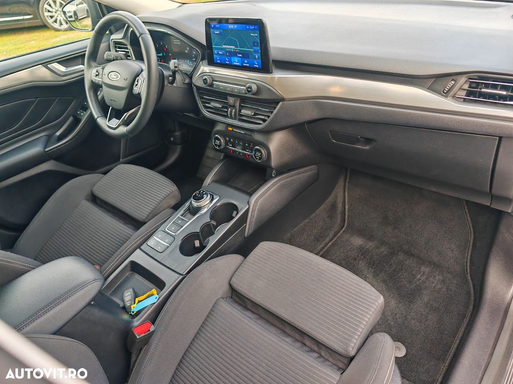 Ford Focus 1.5 EcoBlue Start-Stopp-System Aut. TITANIUM - 21