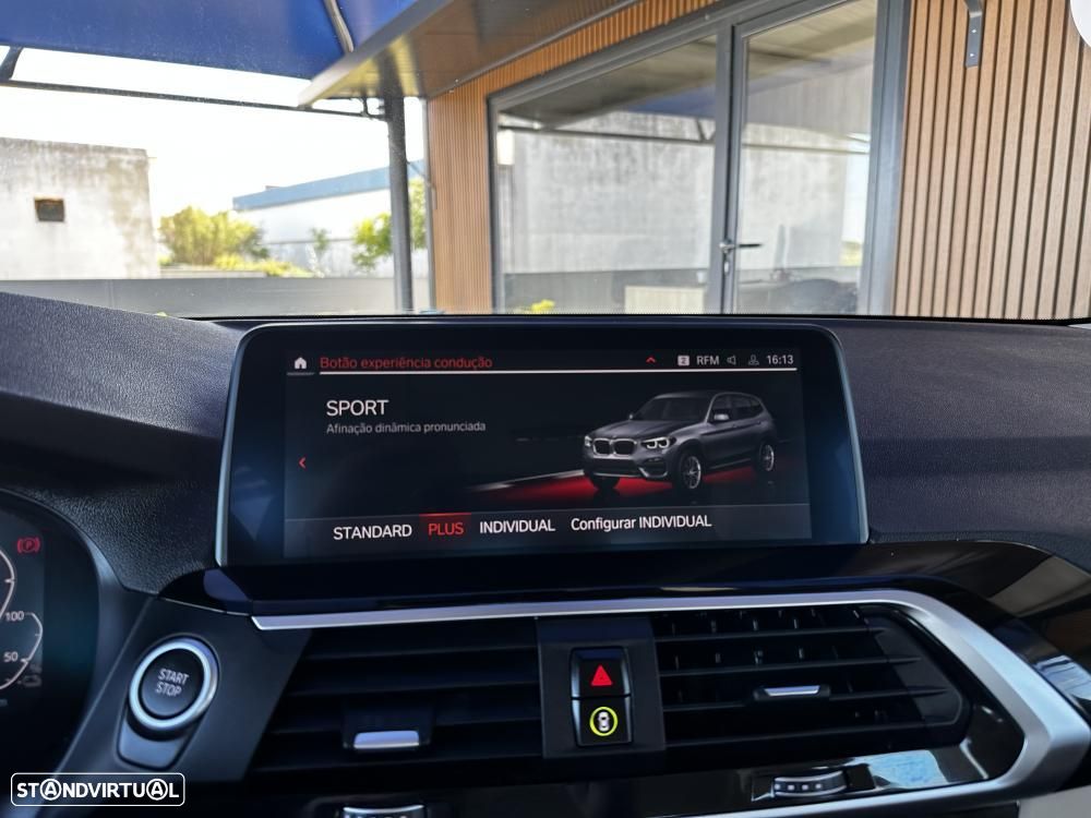 BMW X3 30 e xDrive xLine - 32