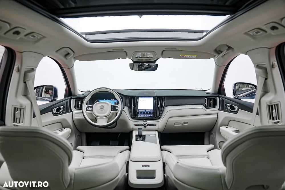 Volvo XC 60 T6 AWD Recharge Geartronic Inscription - 2