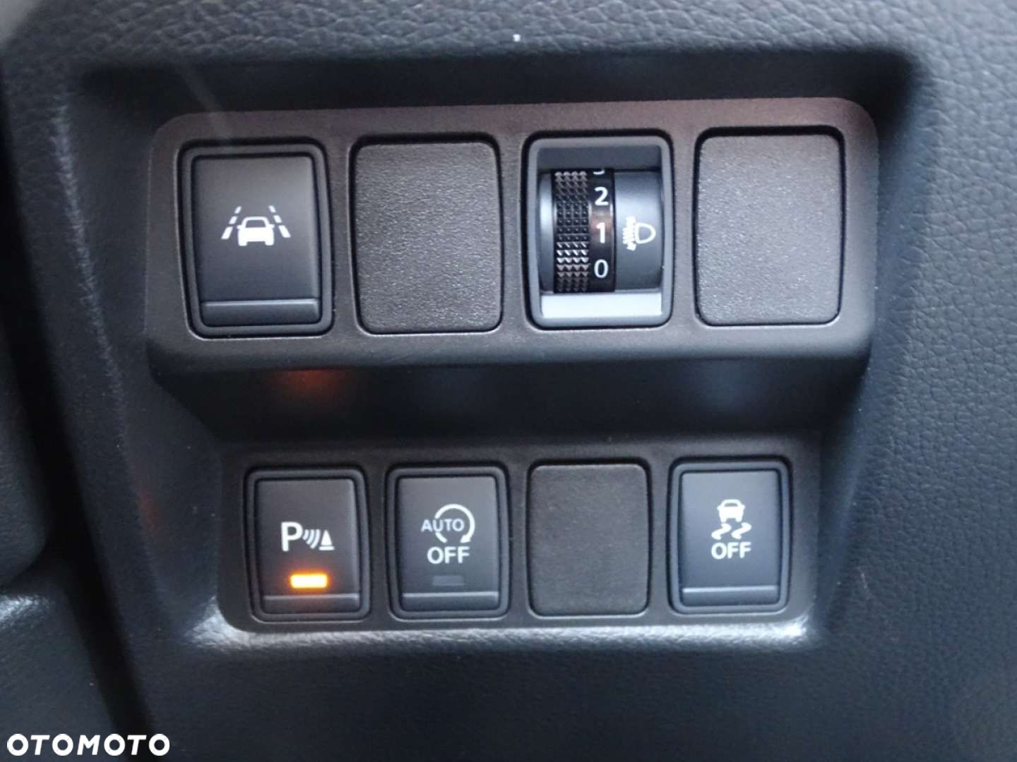 Nissan Qashqai - 17
