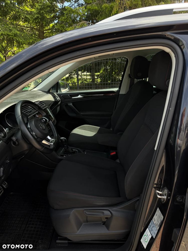 Volkswagen Tiguan 2.0 TDI SCR DSG R-Line - 9
