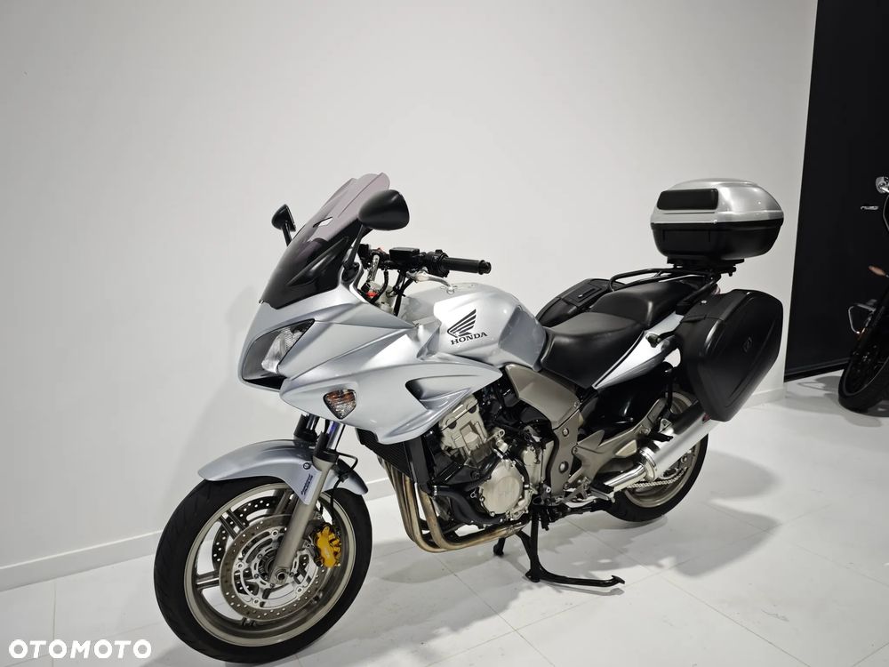 Honda CBF - 17