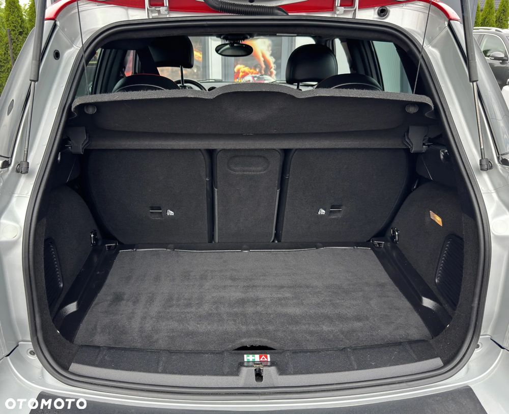 MINI John Cooper Works - 15